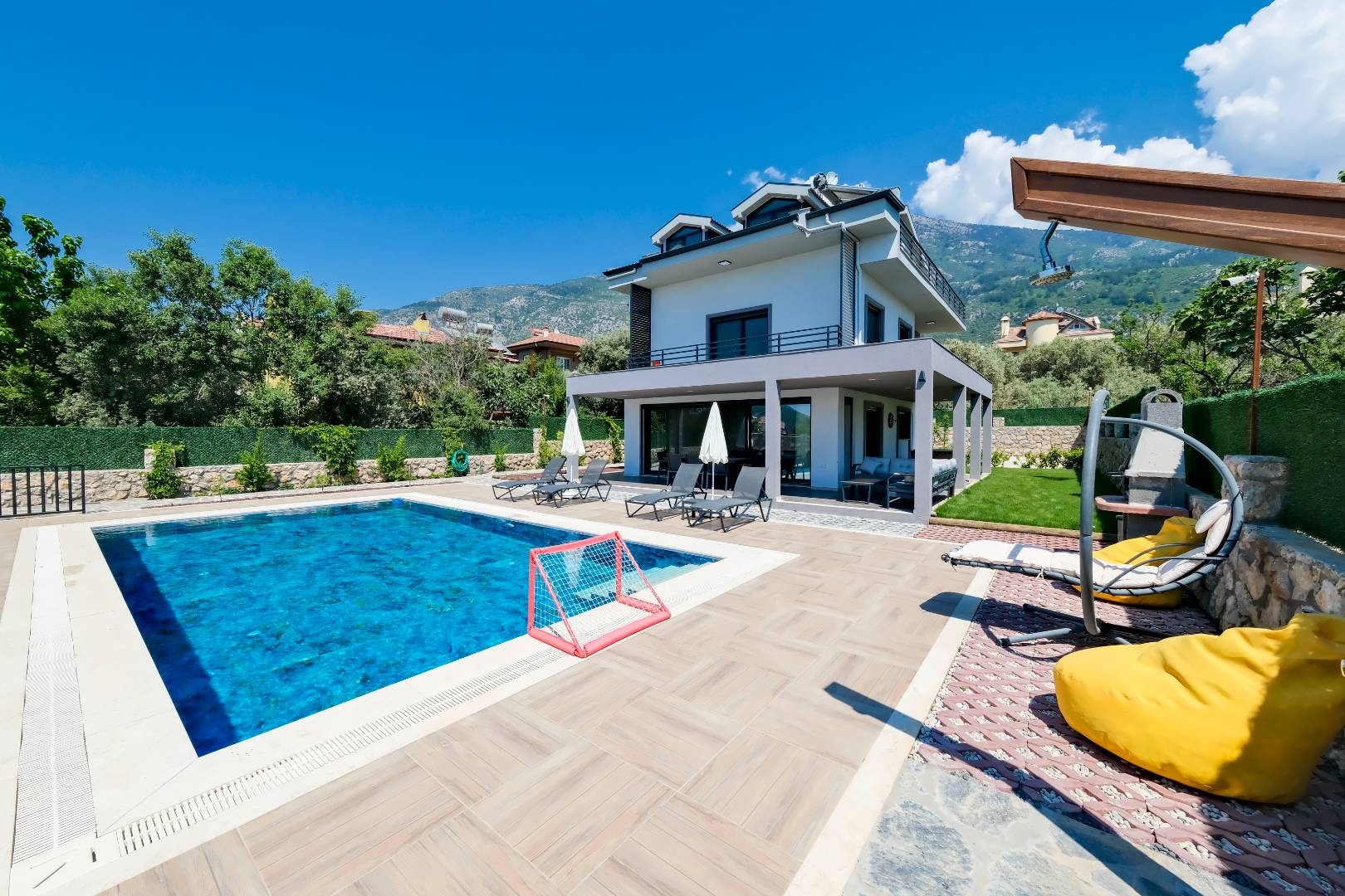 Fethiye Ölüdeniz'de Özel Havuzlu, Yerden Isıtmalı, Lüks Tatil Villası