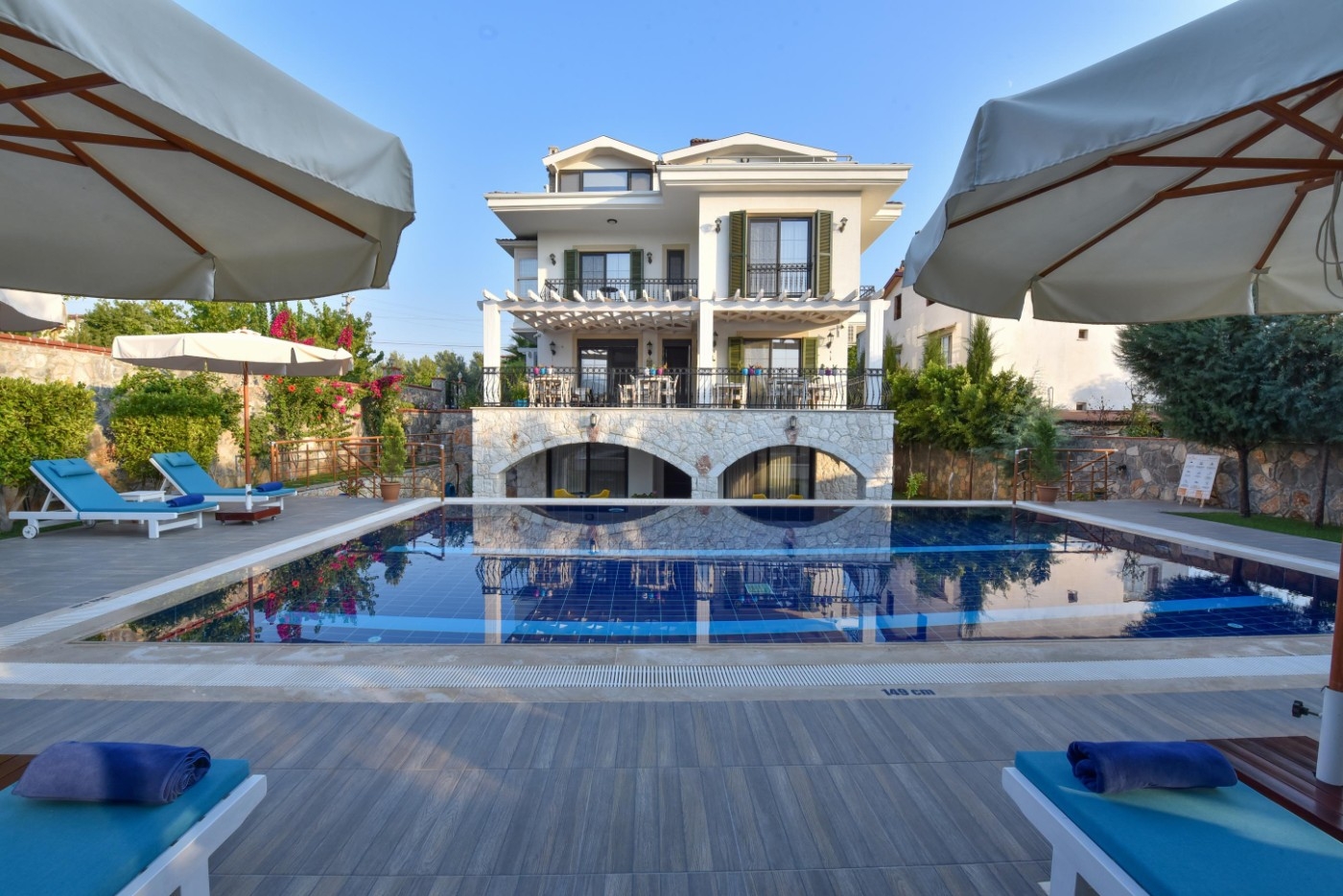Fethiye Çiftlik'te Muhteşem Konfora Sahip, Özel Havuzlu, Şık Villa