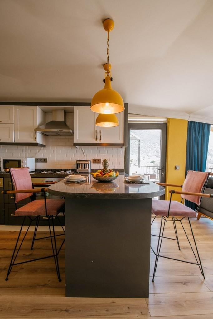 Kaş Kalkan'da Deniz Manzaralı, Jakuzili, Lüks Daire-14047