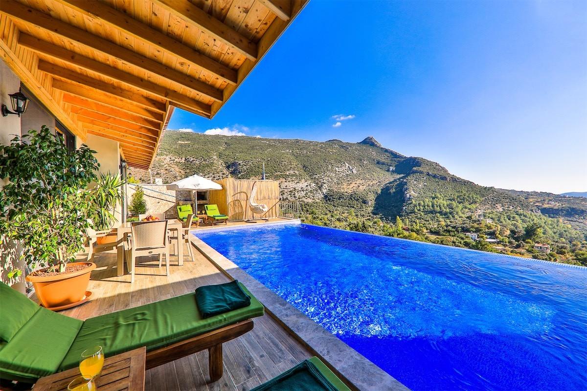 Kaş İslamlar'da Muhteşem Doğada, Kapalı Havuzlu, Modern Villa-15947
