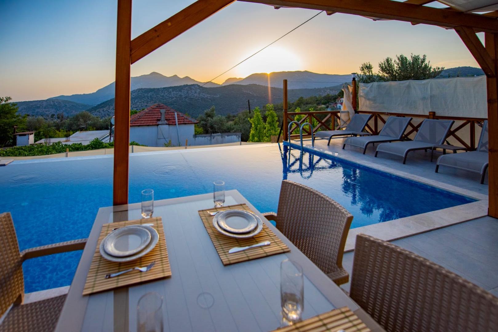 Muğla Seydikemer'de Doğanın Kalbinde, Özel Havuzlu, 4 Kişilik Villa-28533