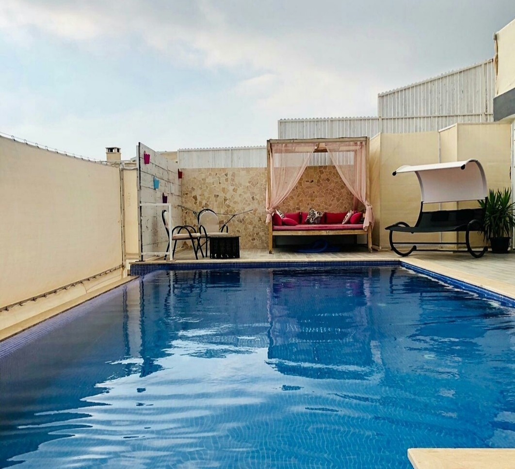 Kaş Bezirgan'da Deniz Manzaralı, Isıtmalı Özel Havuzlu, Şık Villa