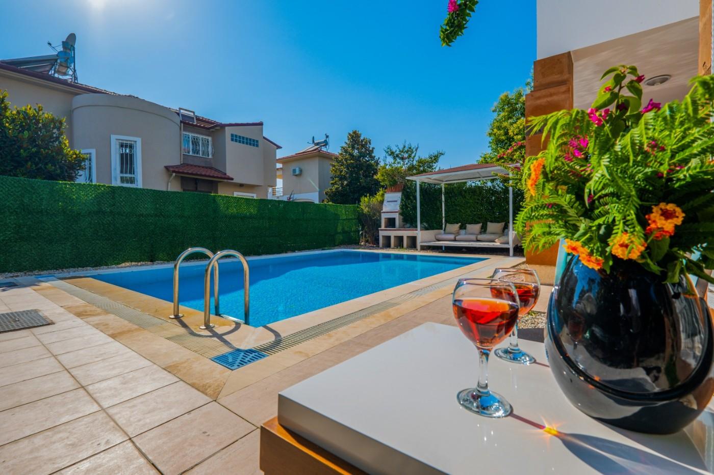 Fethiye Foça'da Doğa İle İç İçe, Özel Havuzlu, 5+1 Ferah Villa-21807