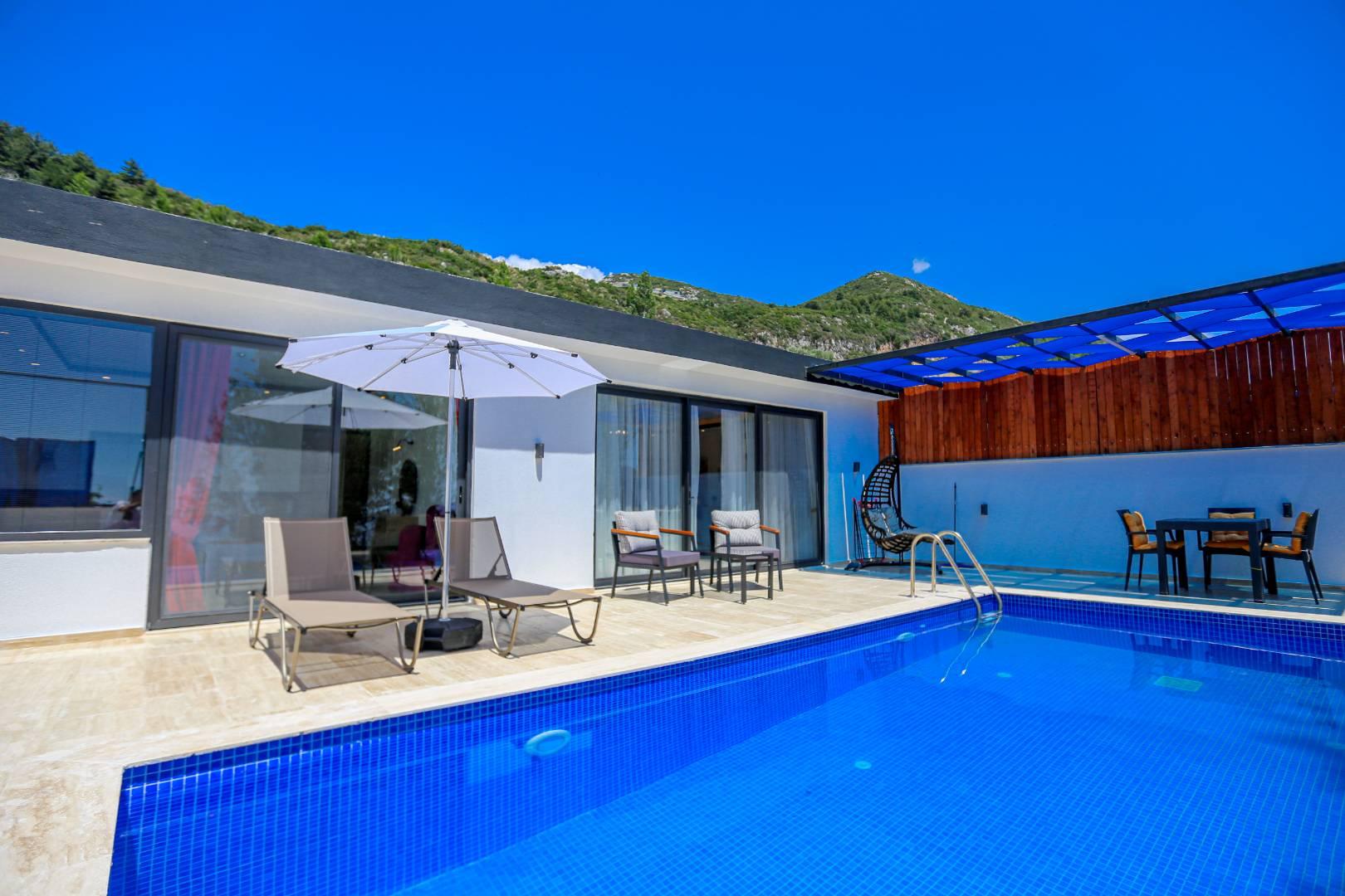 Kaş İslamlar'da Doğa Manzaralı, Özel Havuzlu, Jakuzili, Kiralık Villa-28406