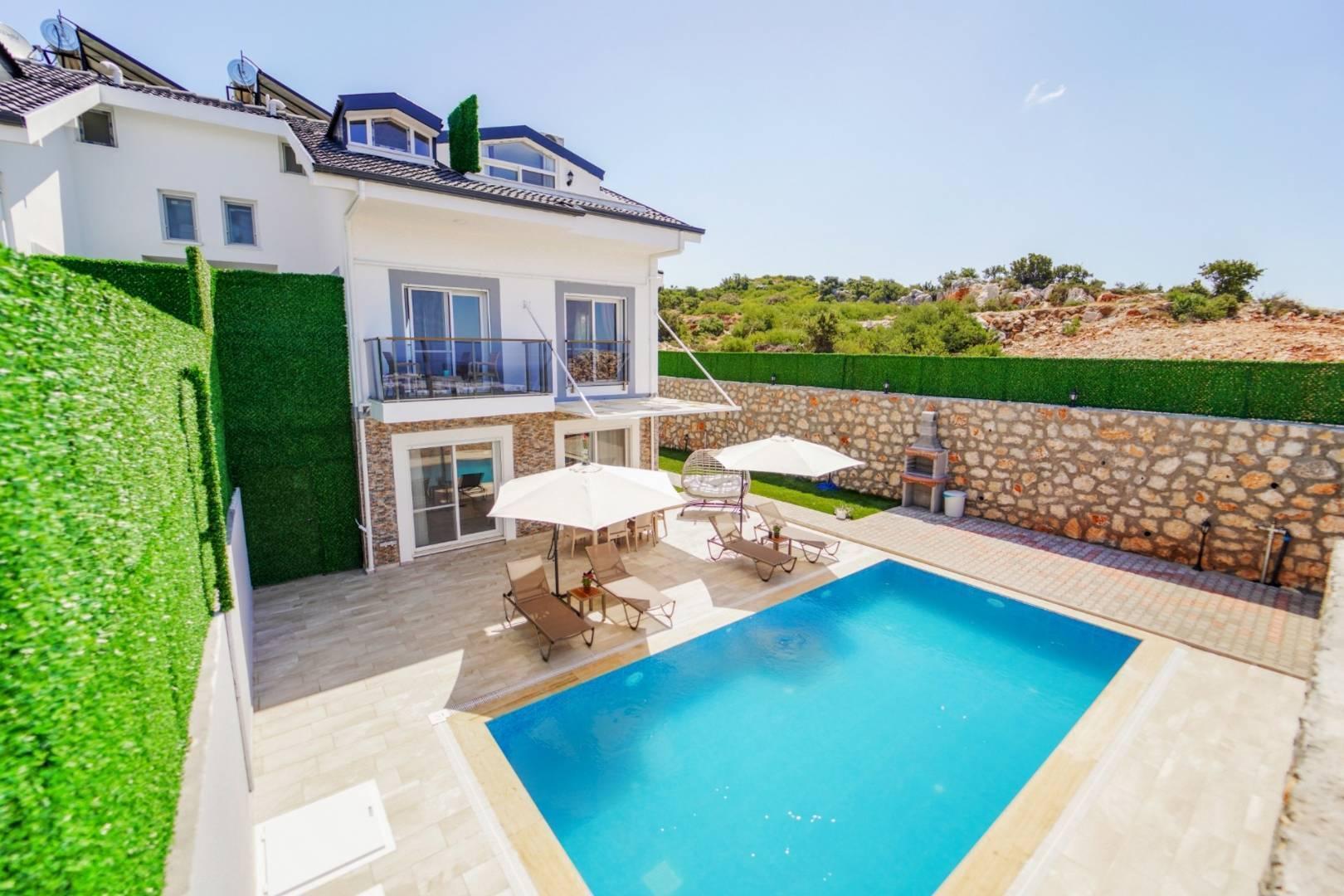 Muğla Seydikemer'de Görülmeye Değer, Özel Havuzlu, Kiralık Villa-27027