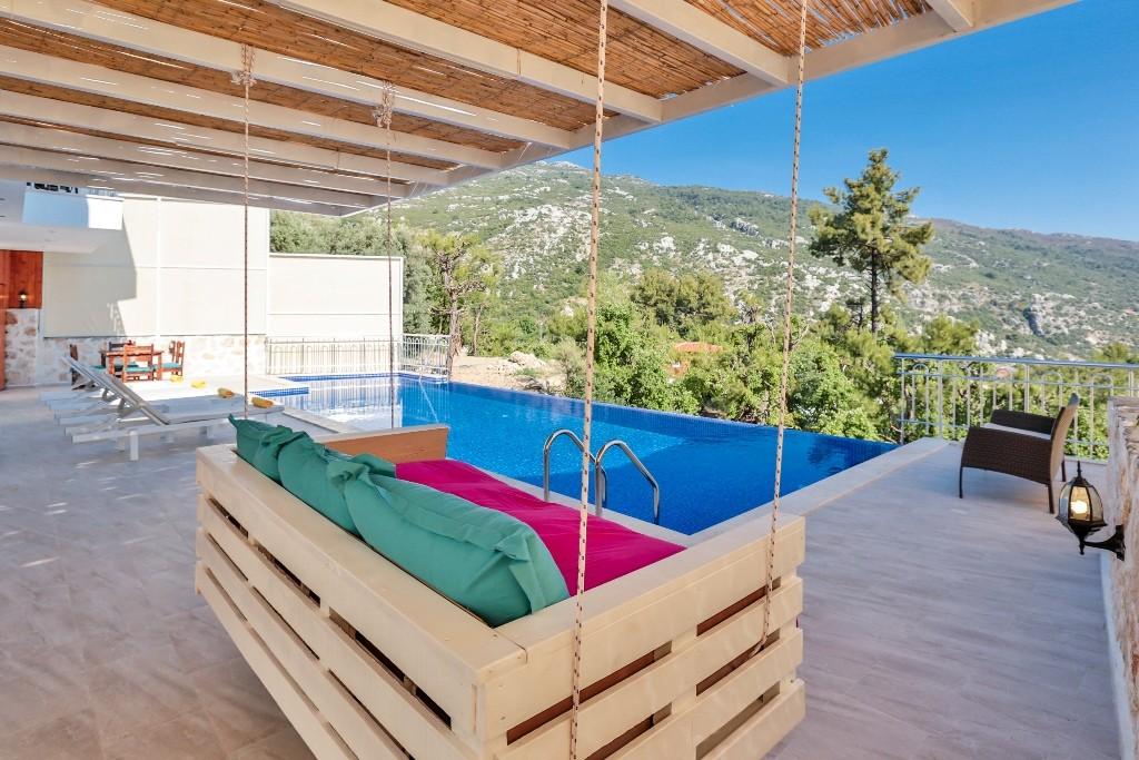 Kaş İslamlar'da Sakin Konumda, Özel Havuzlu, Jakuzili, Şık Villa-15697