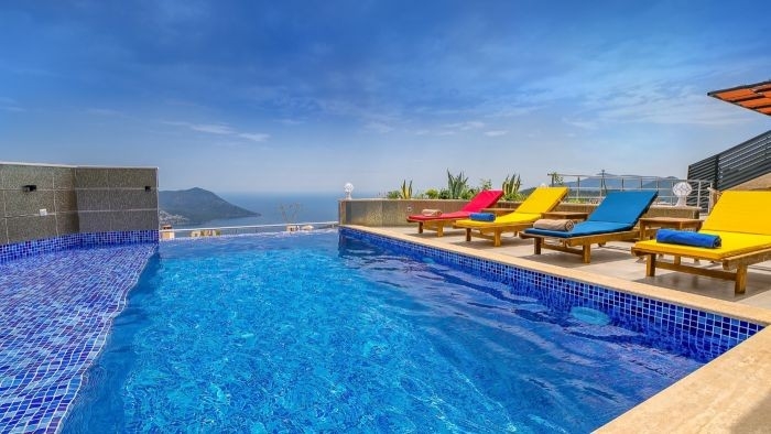 Kaş İslamlar'da Deniz ve Doğa Manzaralı, Özel Havuzlu, Kiralık Villa