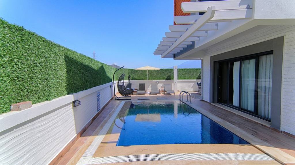 Fethiye Karagedik'te Kalabalık Ailelere Uygun, Özel Havuzlu, Şık Villa