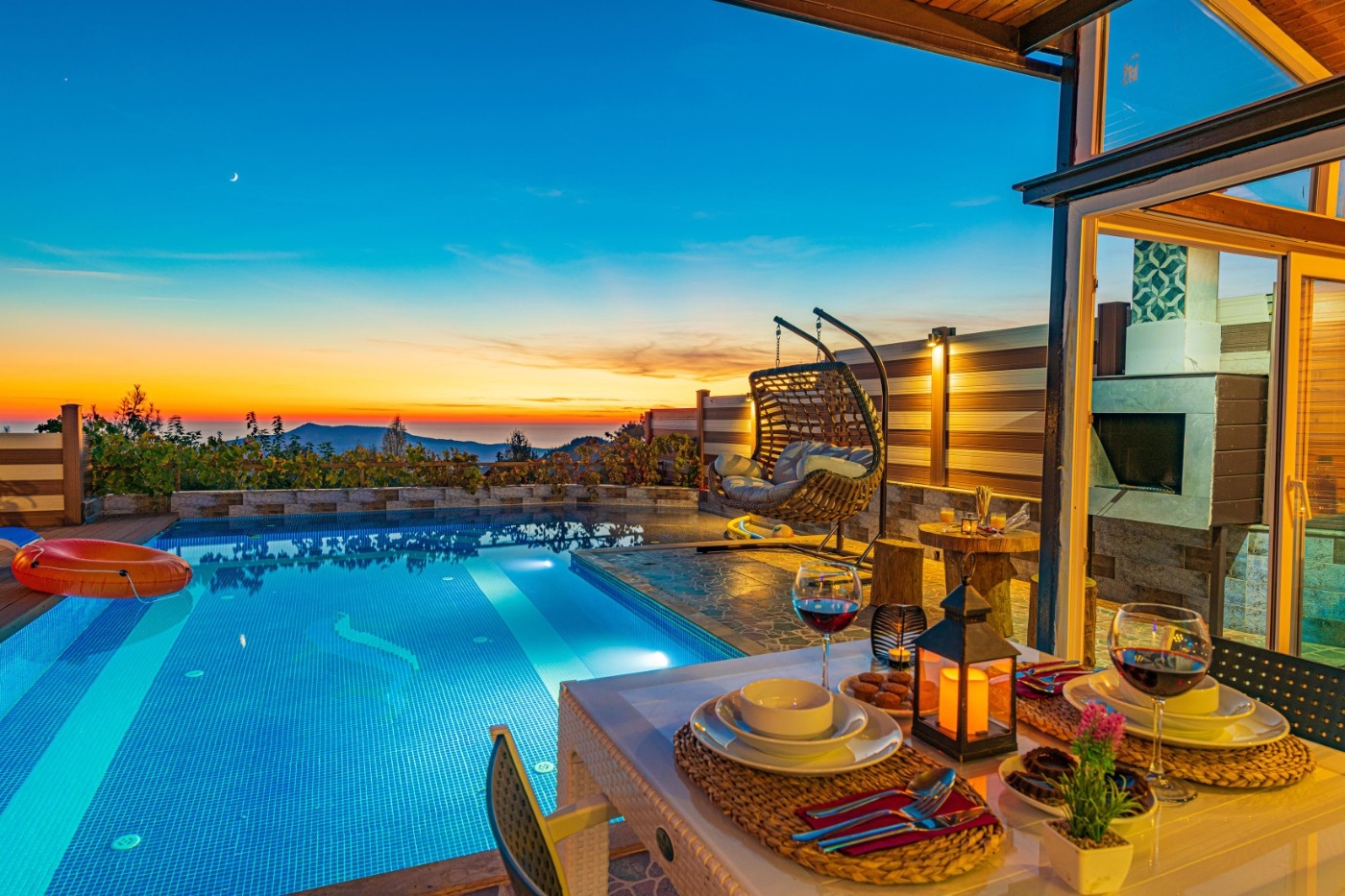 Kaş İslamlar'da Enfes Doğada, Kapalı Özel Havuzlu, Balayı Villası