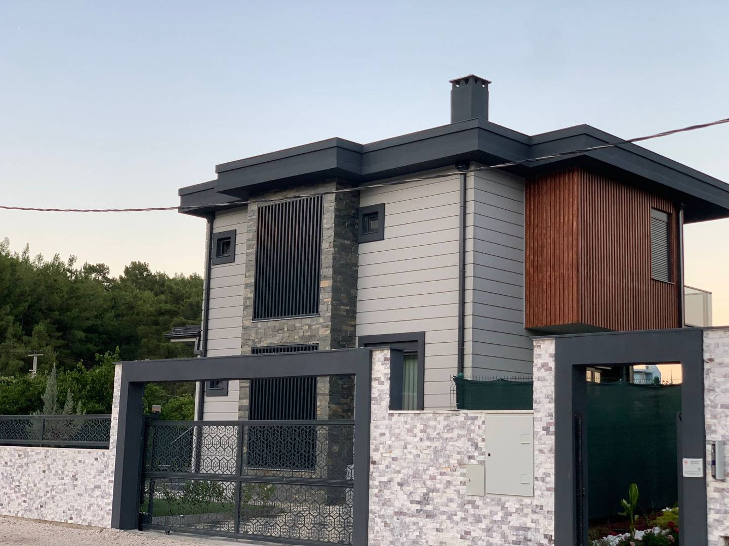 Antalya Kemer'de Modern Mimarili, Özel Havuzlu, Kiralık Villa