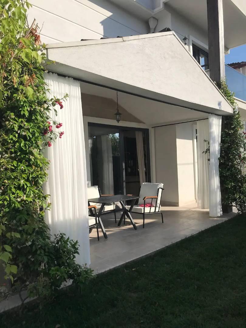 Sakarya Sapanca'da Isıtmalı ve Özel Havuzlu, 6 Kişilik, Kiralık Villa-30090