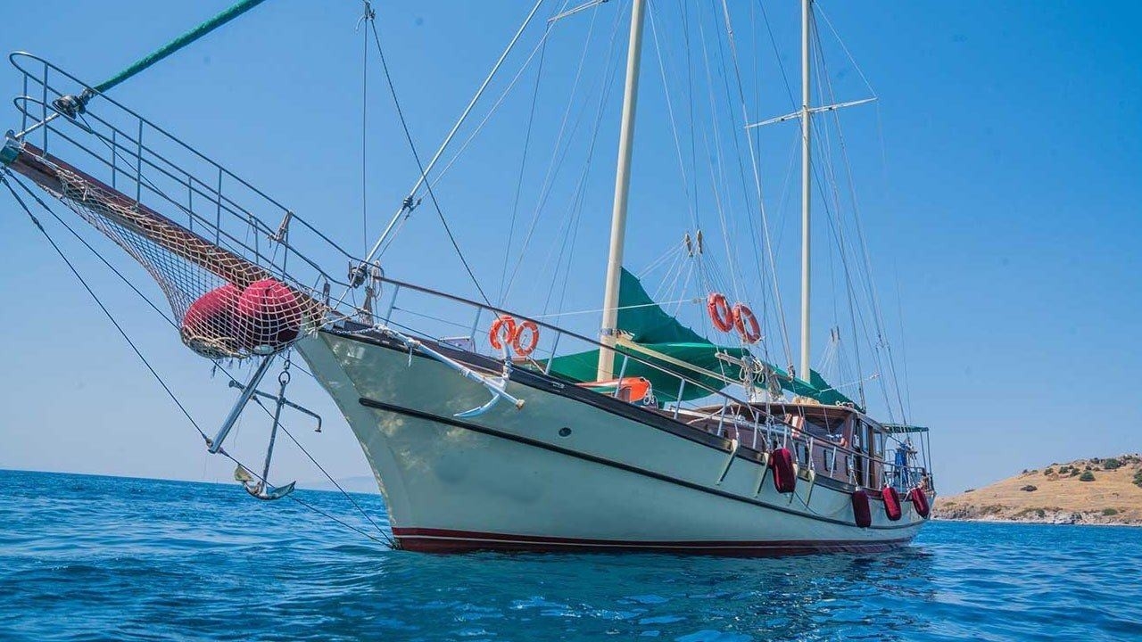 Bodrum'da Ege'nin Göz Alıcı Maviliklerinde, 5 Kabinli, Lüks Gulet