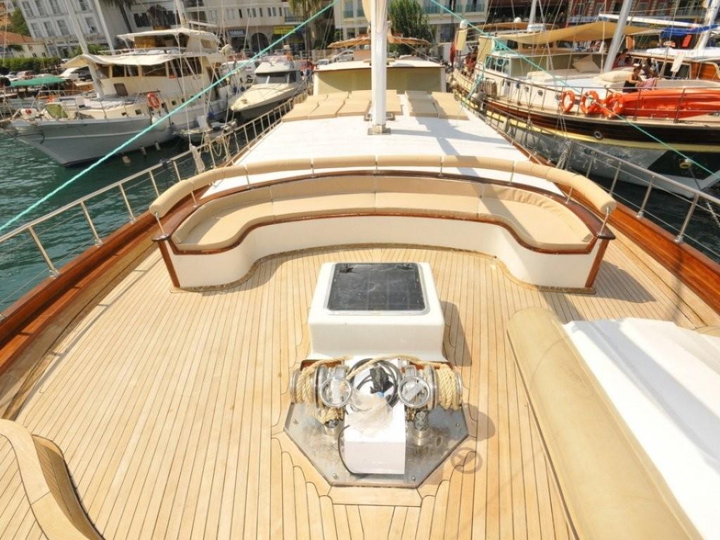 Muğla Fethiye'de 10 Kişilik, Geniş İç Hacme Sahip, Ahşap Gulet-14317