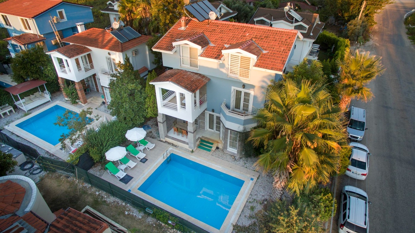 Fethiye Foça'da Şık Tasarımlı, Özel Havuzlu, Konforlu Villa