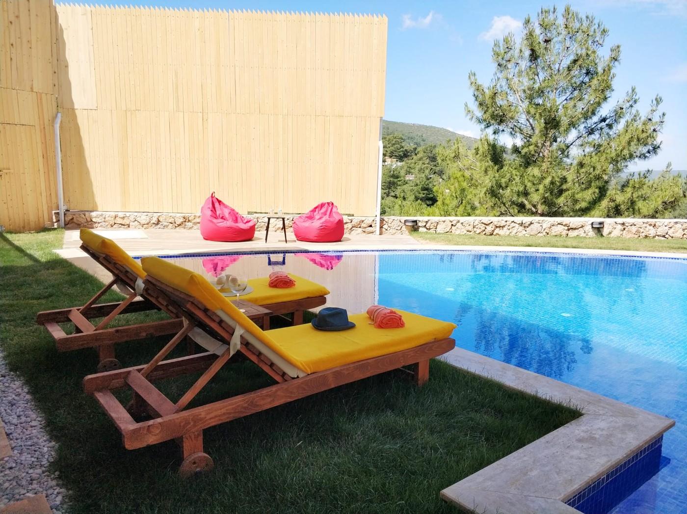 Kaş İslamlar'da Doğa İçerisinde, Özel Havuzlu, Sinema Odalı, Şık Villa-20948