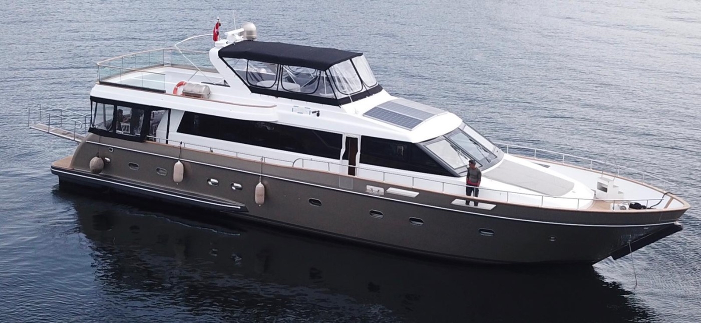 Muğla Göcek'te Şık Tasarıma Sahip, 26 Metre Uzunlukta, Lüks Motoryat