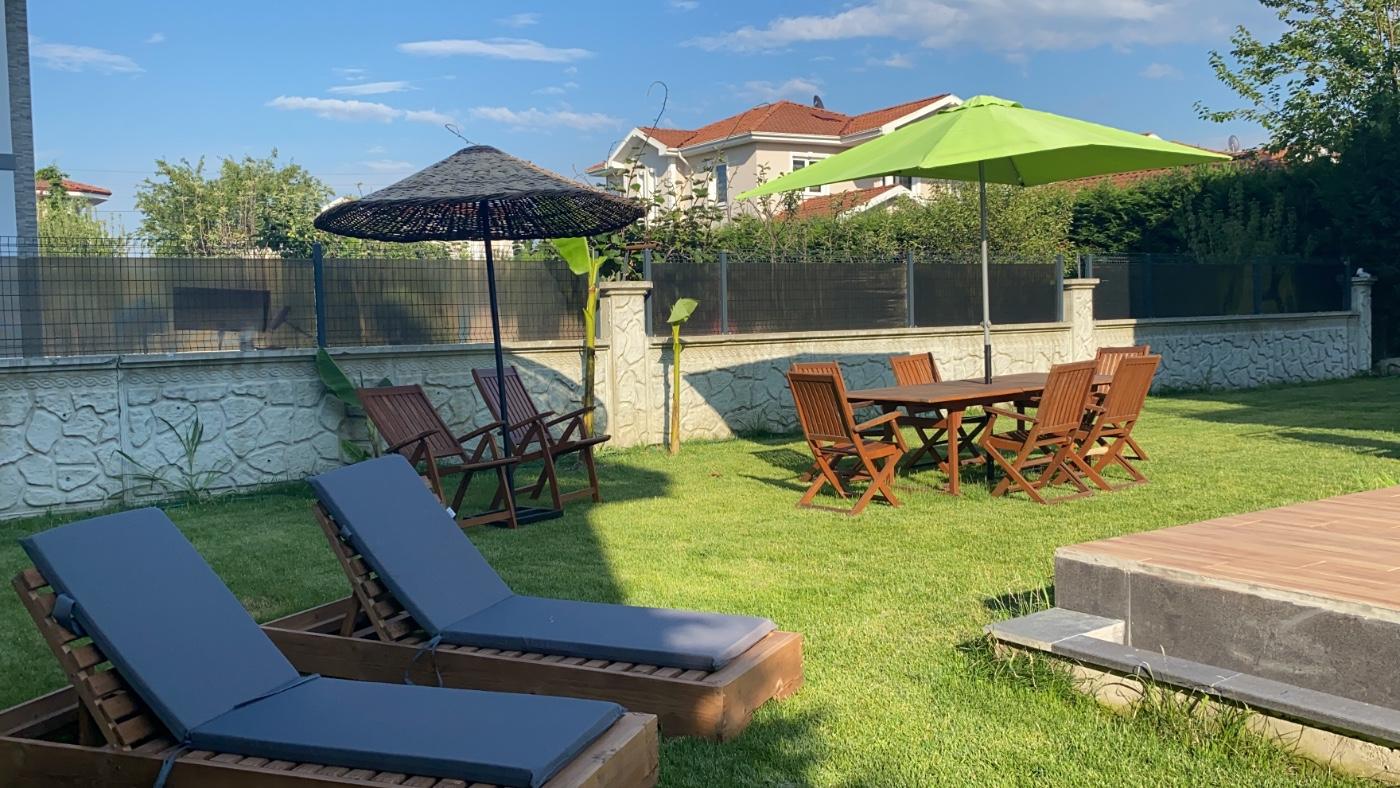 Sapanca Kırkpınar'da Geniş Bahçeli, Özel Havuzlu, Lüks Villa-21923