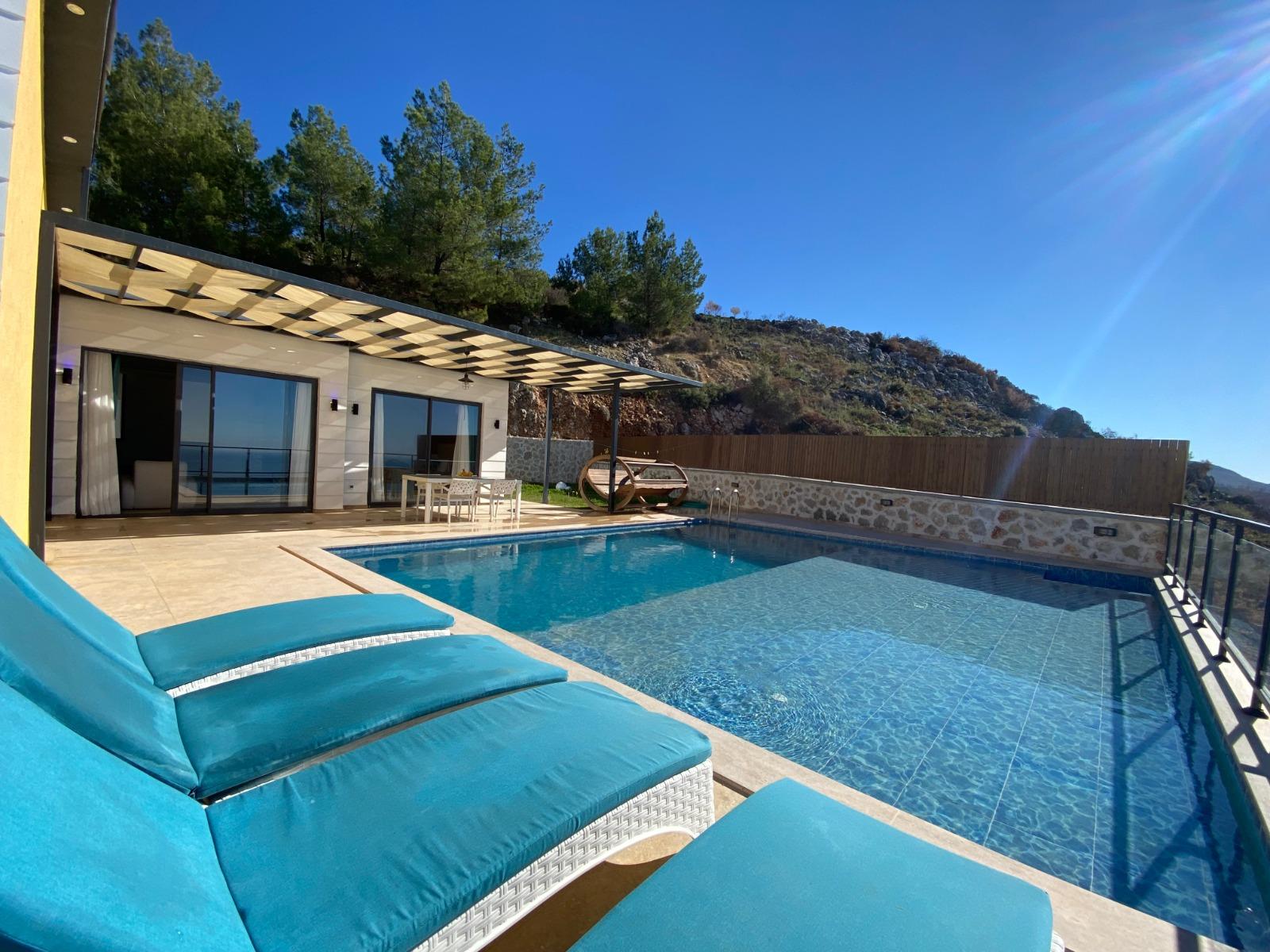 Kaş Üzümlü'de Doğanın İçinde, Özel Havuzlu, 4 Kişilik Villa-24409