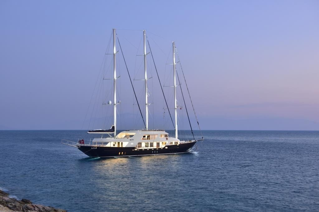 Bodrum'da Huzurlu Maviliklerde, 55 Metre, Lüks Kiralık Gulet