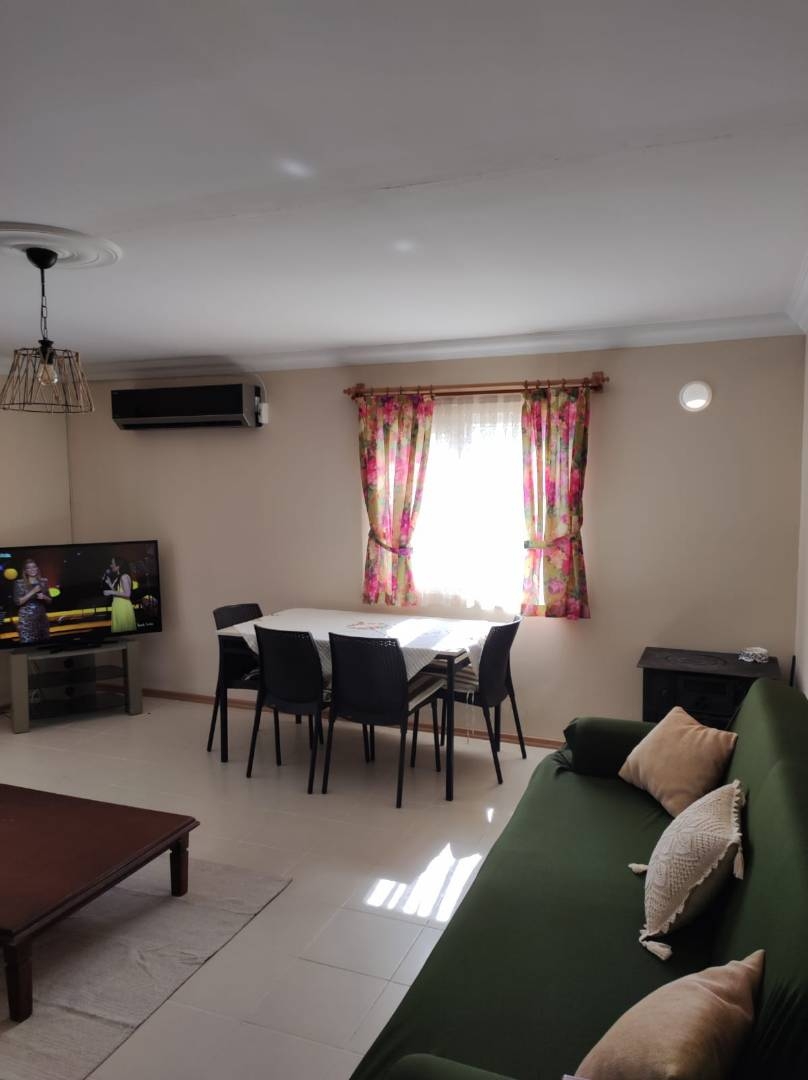 Datça'da Merkeze Yakın Konumda, 8 Kişilik, Konforlu Kiralık Villa