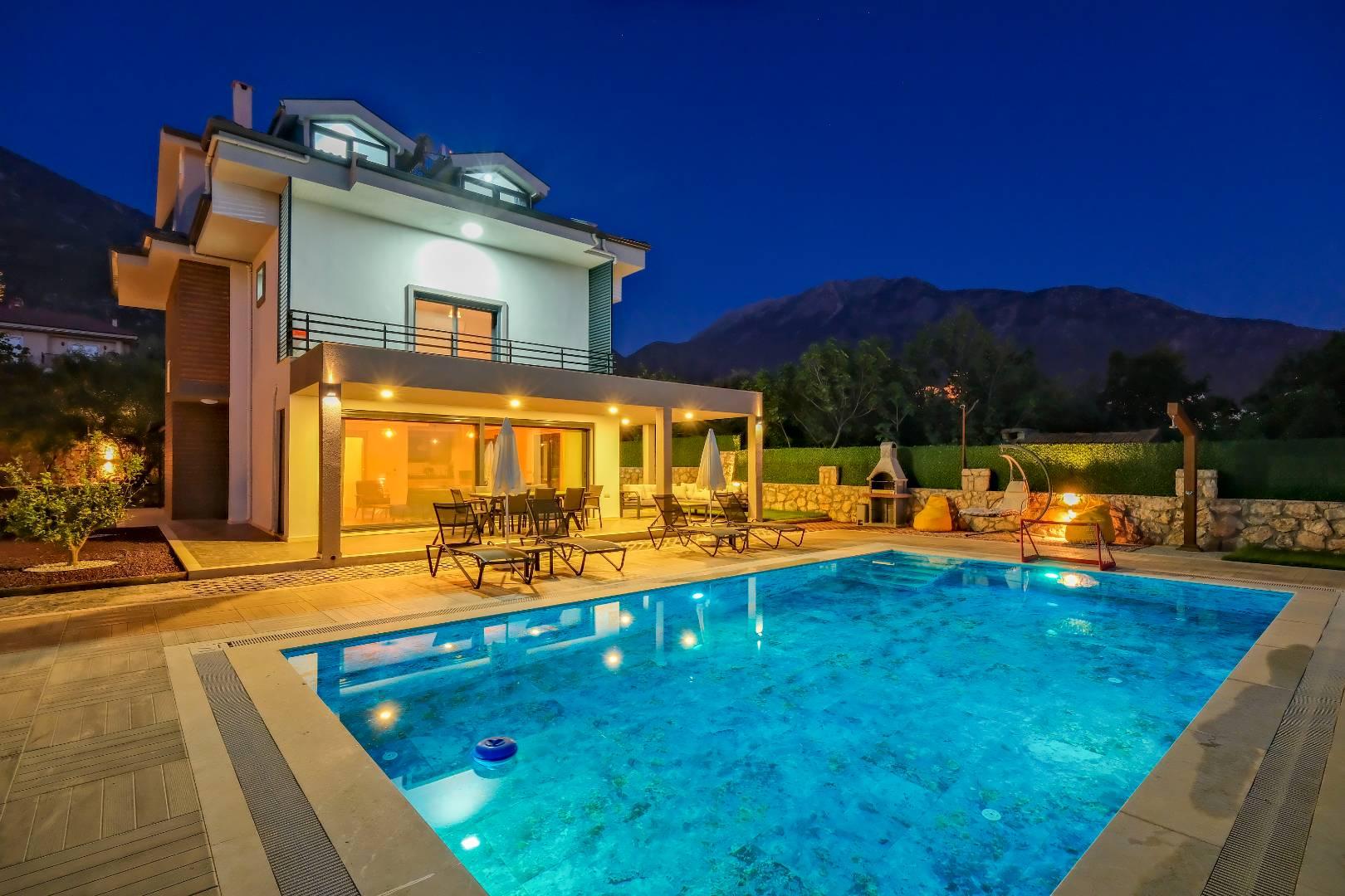 Fethiye Ölüdeniz'de Özel Havuzlu, Yerden Isıtmalı, Lüks Tatil Villası-26994