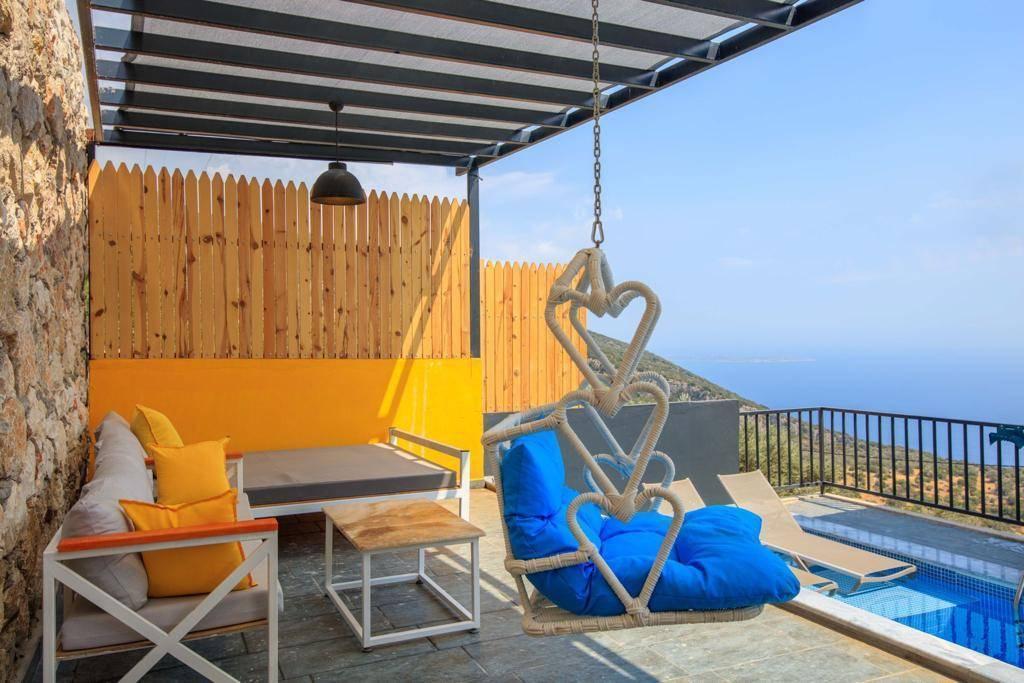 Kaş Bezirgan'da Adalar Manzaralı, Özel Havuzlu, Şık Balayı Villası-30479