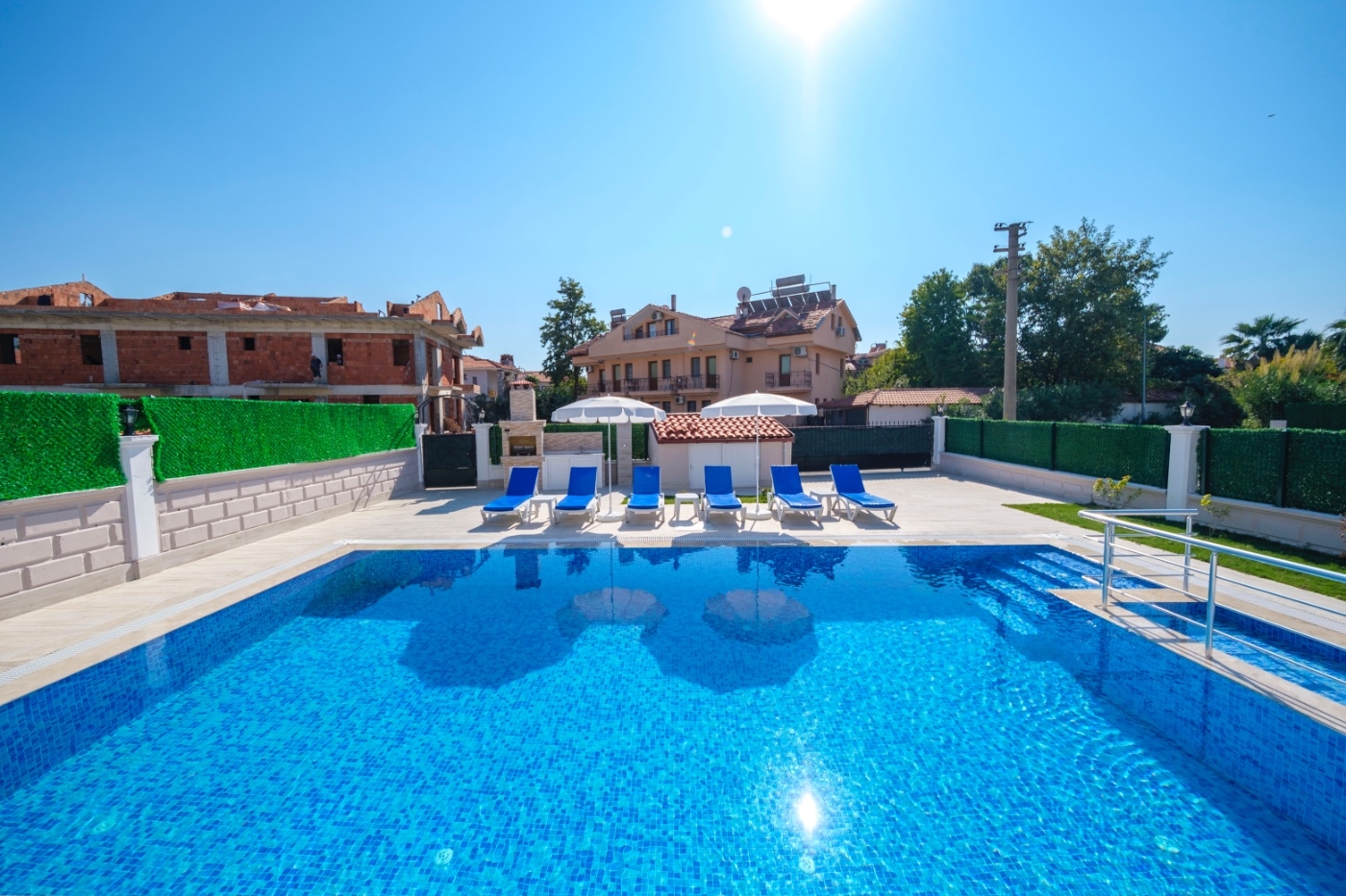 Muğla Ortaca'da Merkezi Konumda, Özel Havuzlu, 10 Kişilik, Lüks Villa