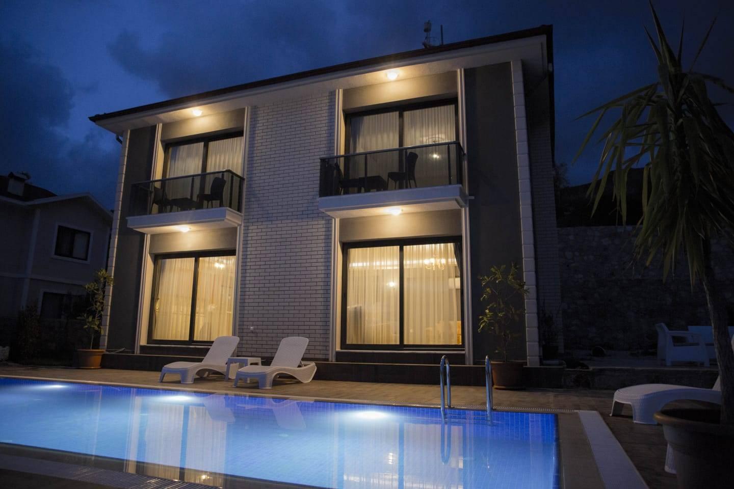 Marmaris Söğüt'te Muhteşem Deniz Manzaralı, Özel Havuzlu, Lüks Villa-31019