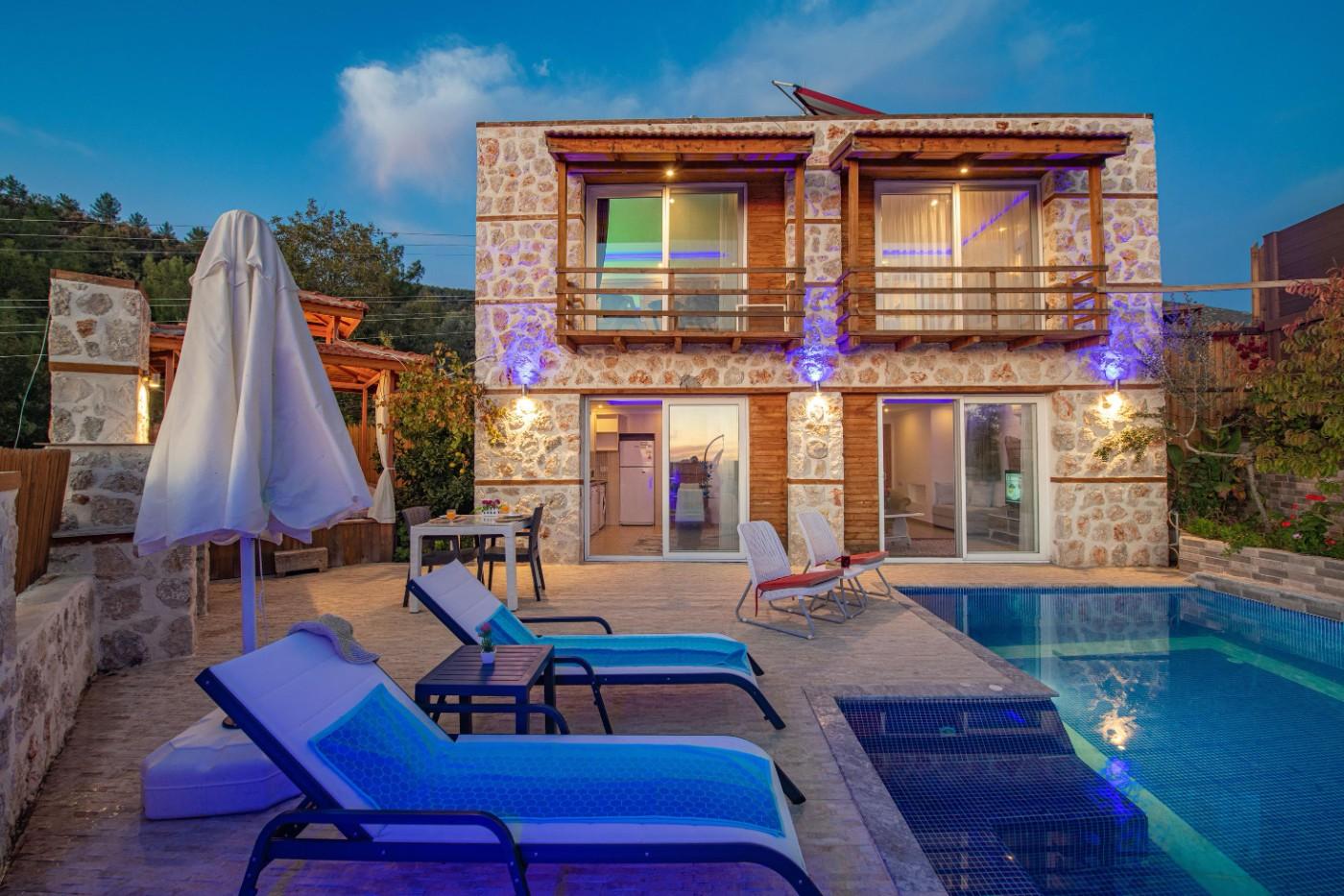 Kaş İslamlar'da Enfes Doğa İçerisinde, Özel Havuzlu, Lüks Villa-23873
