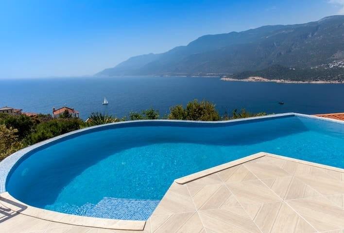 Kaş Andifli'de Muhteşem Deniz Manzaralı, Özel Havuzlu, Keyifli Villa-19687