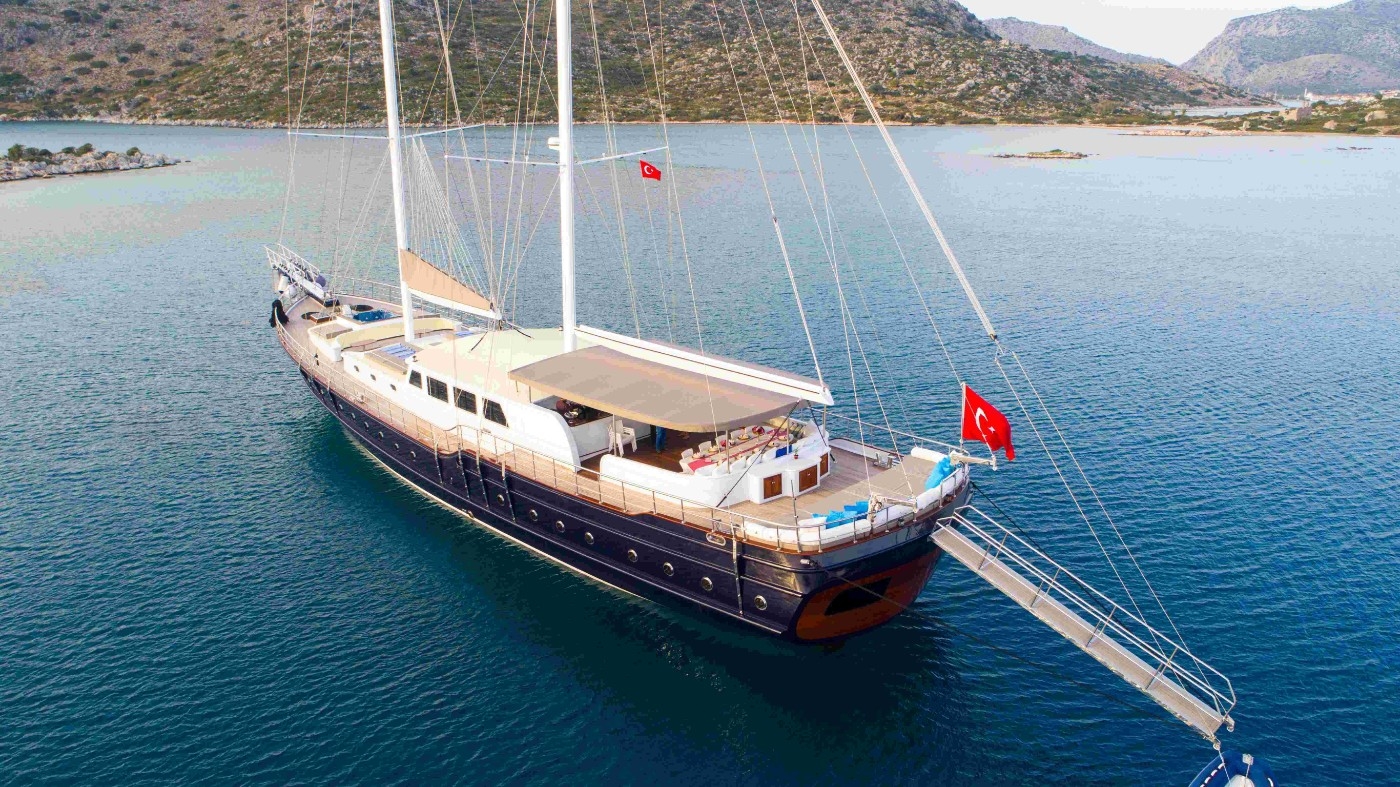 Bodrum'da Geniş Gruplara Uygun, 20 Kişilik Delüks Gulet