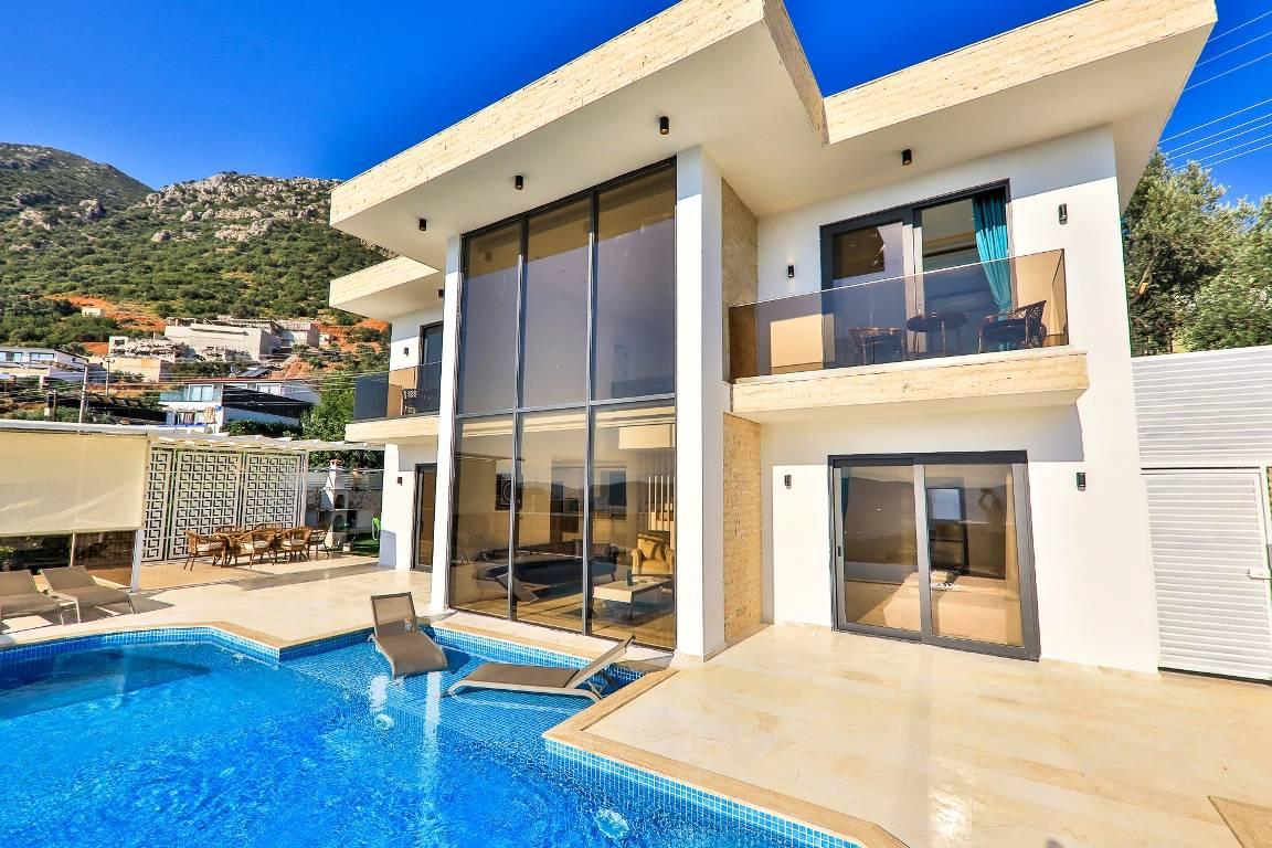 Kaş Bezirgan'da Doğayla İç İçe, Özel Havuzlu, Manzaralı Villa-25557