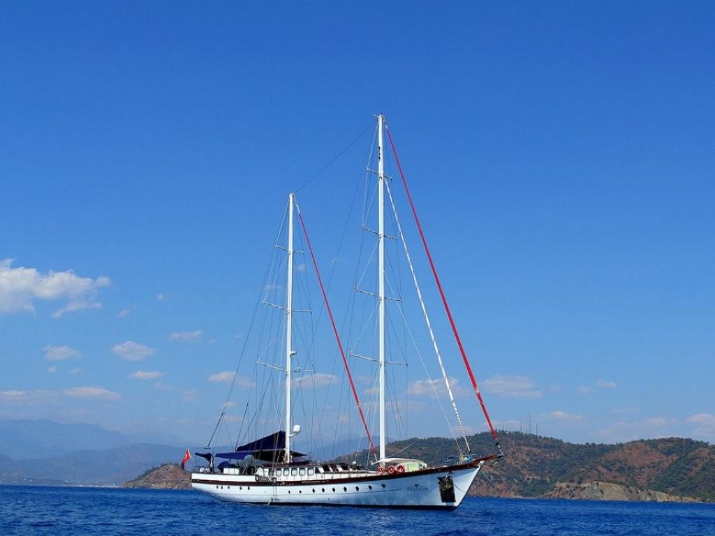 Muğla Fethiye'de 10 Kişilik, Lüks Tasarıma Sahip, Şık Gulet-14105