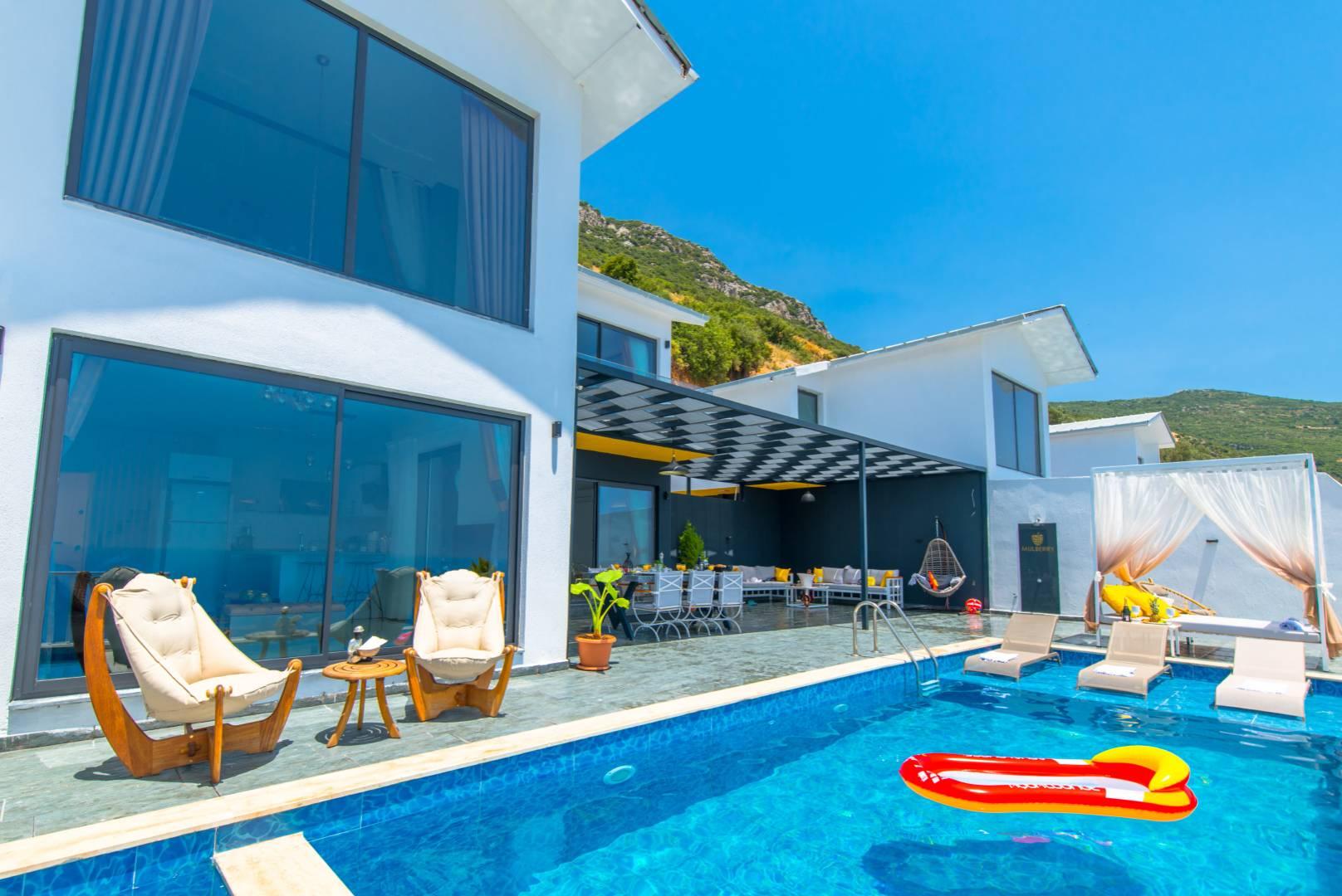 Kaş Bezirgan'da Muhteşem Deniz Manzaralı, Özel Havuzlu, Huzurlu Villa-28028