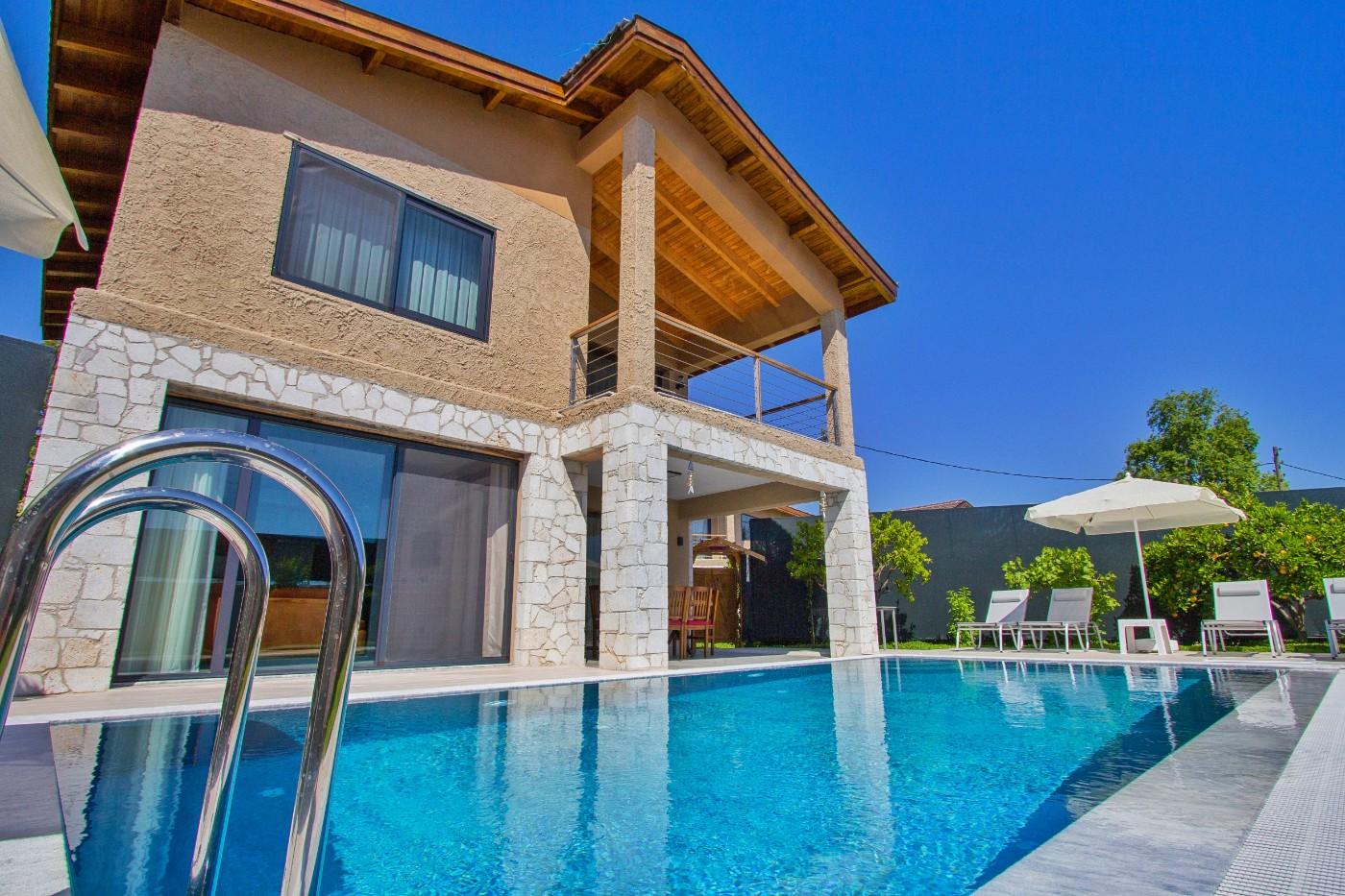 Fethiye Yanıklar'da Doğa İçerisinde, Özel Havuzlu, Kiralık Villa-17974