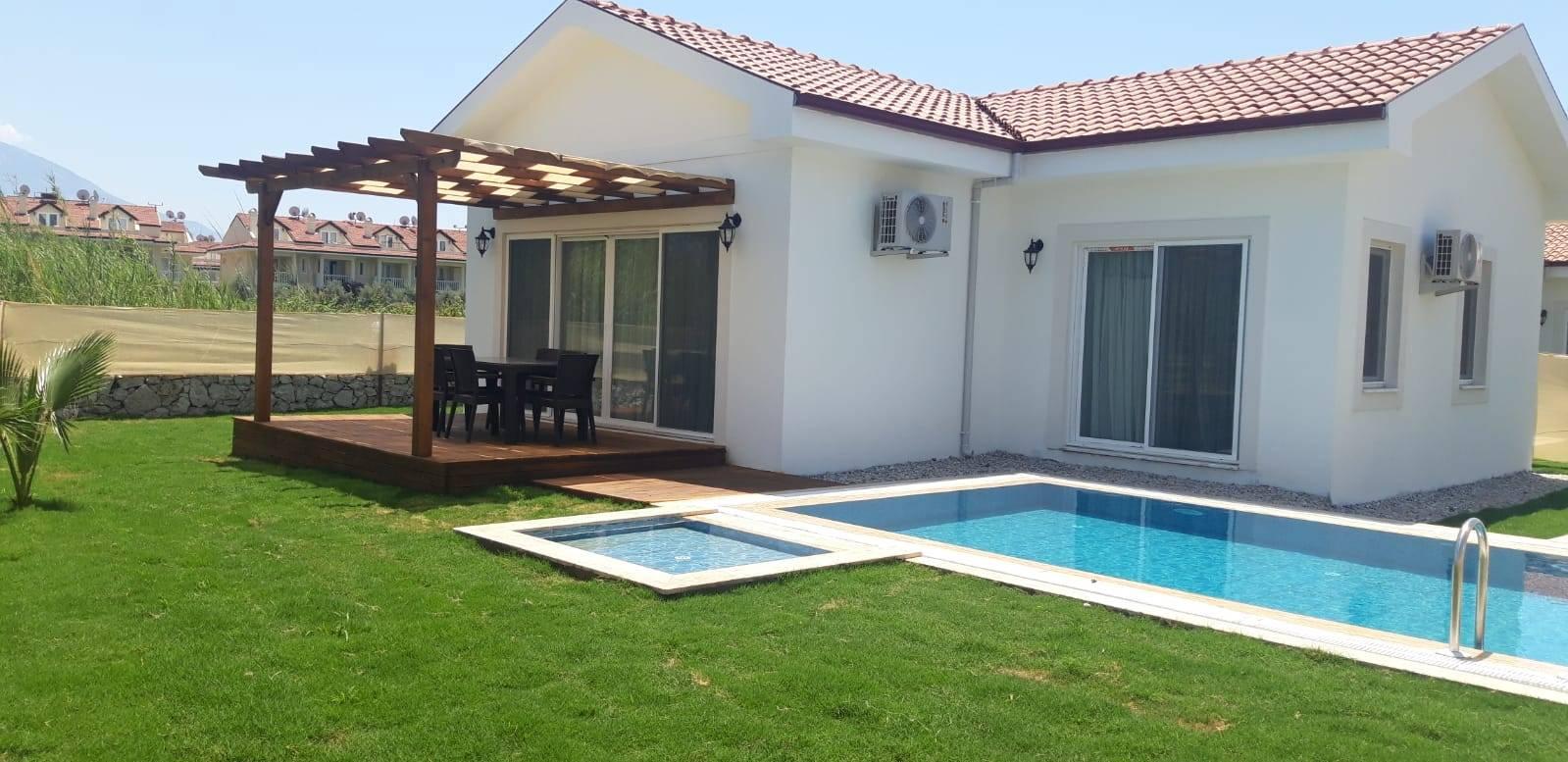 Fethiye Karagedik'te Özel Havuzlu ve Bahçeli, 4 Kişilik, Kiralık Villa-29595