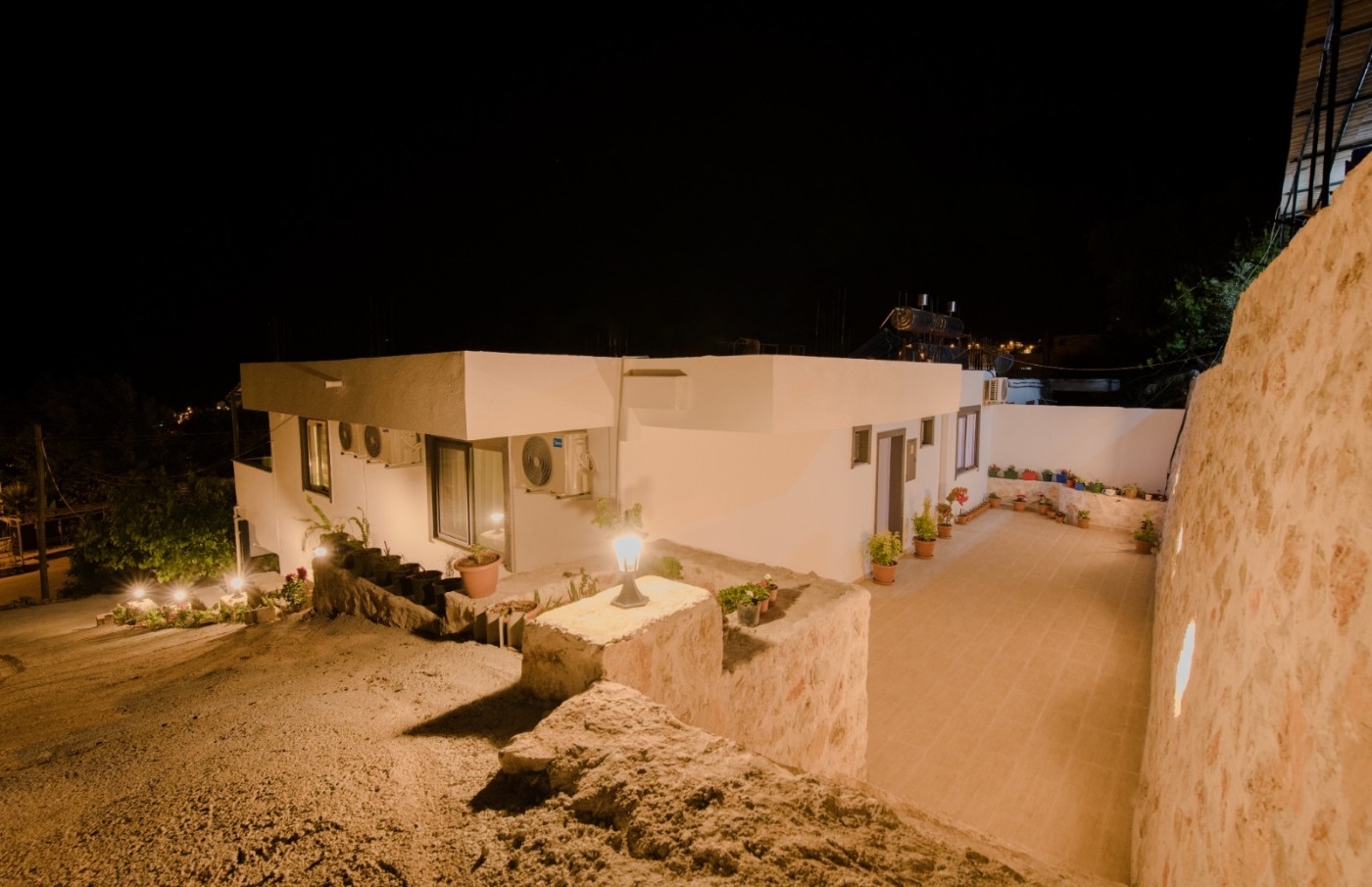 Kaş Bezirgan'da Eşsiz Deniz Manzaralı, Jakuzili, Modern Tatil Evi