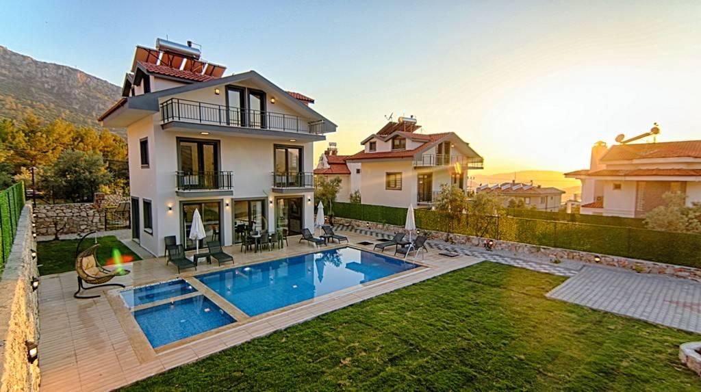 Fethiye Ölüdeniz'de Sakin Konumda, Özel Havuzlu, 4+1 Lüks Villa-28710