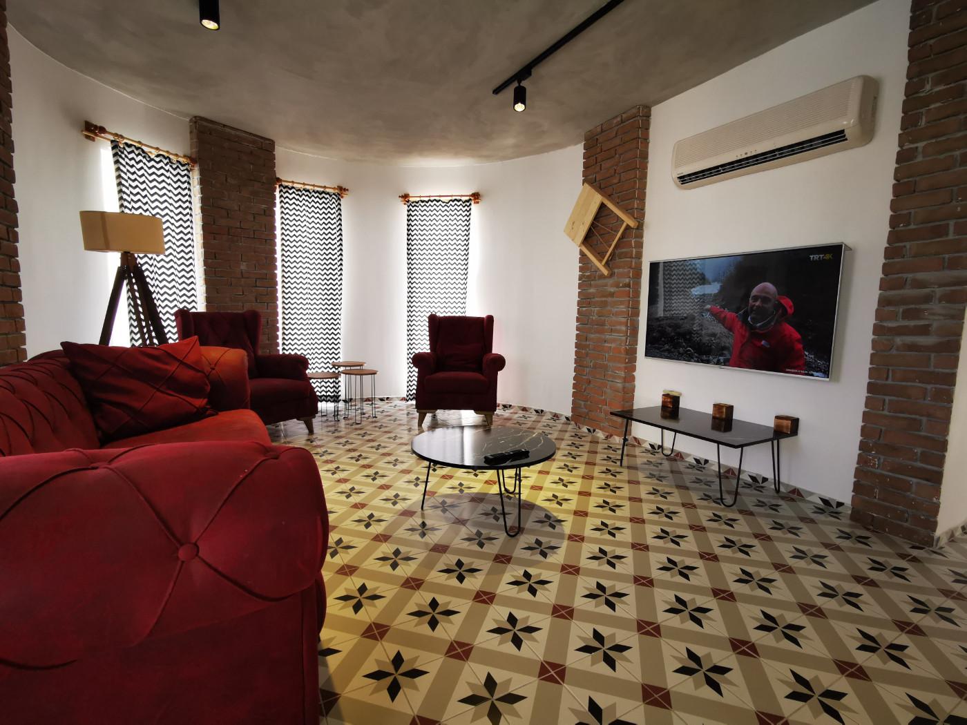 Serik Kadriye'de Modern Tasarımlı, Özel Havuzlu, Kiralık Villa-16629