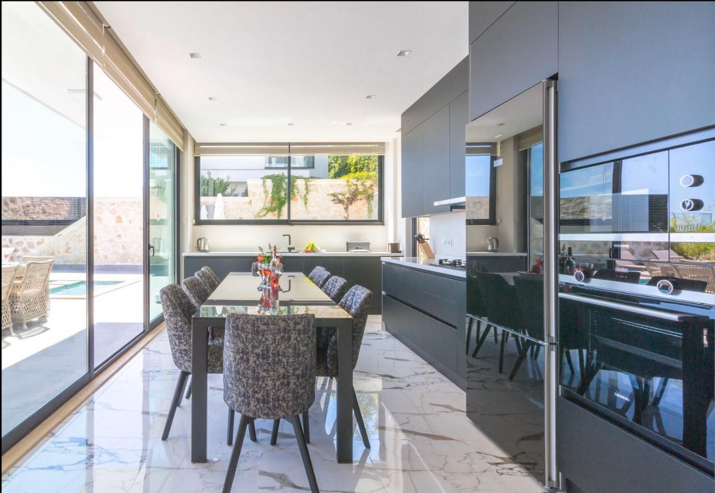 Kaş Kalkan'da Enfes Deniz Manzaralı, Özel Havuzlu, Romantik Villa-15927