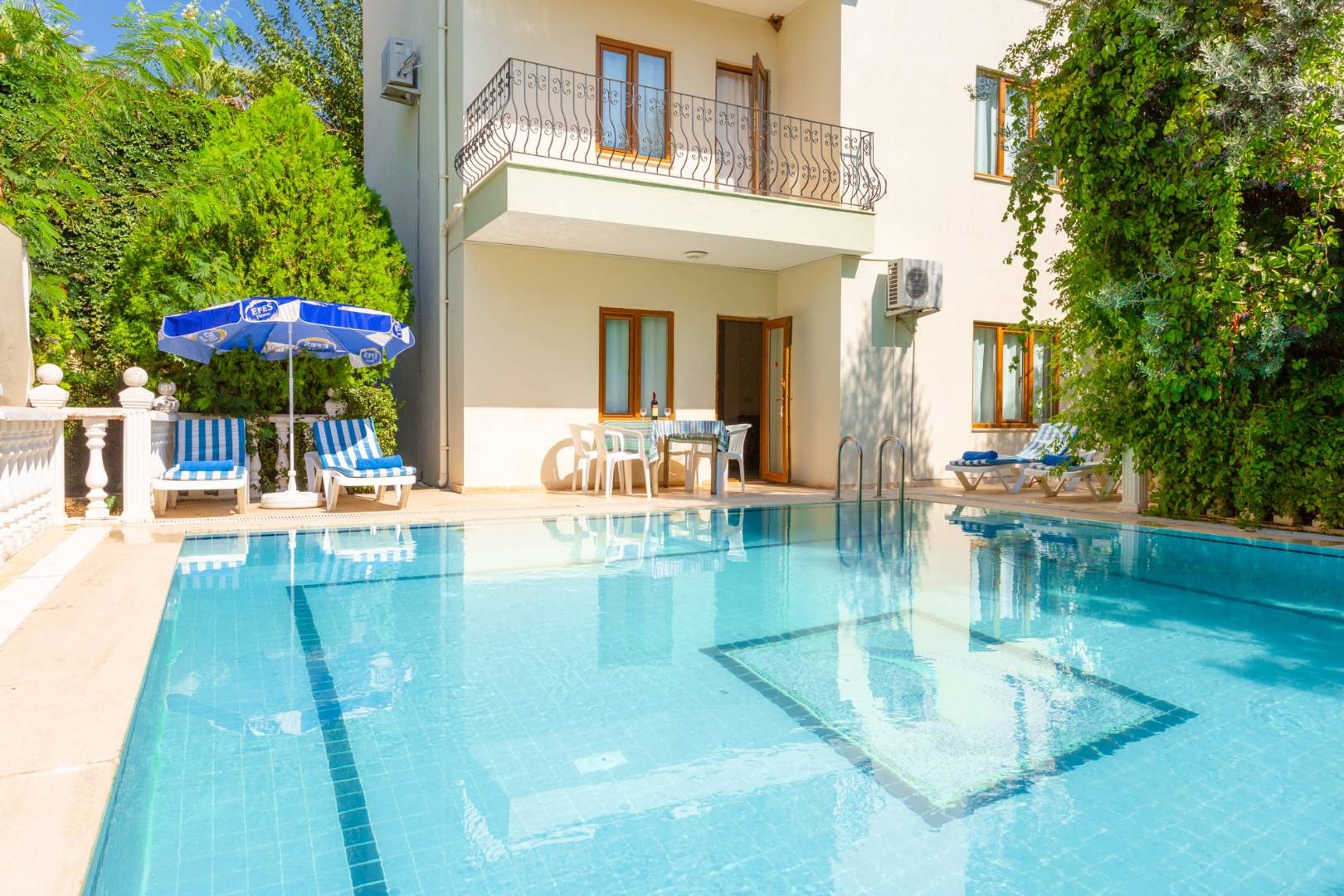 Kalkan Merkez'de Muhteşem Doğa İçerisinde, Özel Havuzlu, Lüks Villa