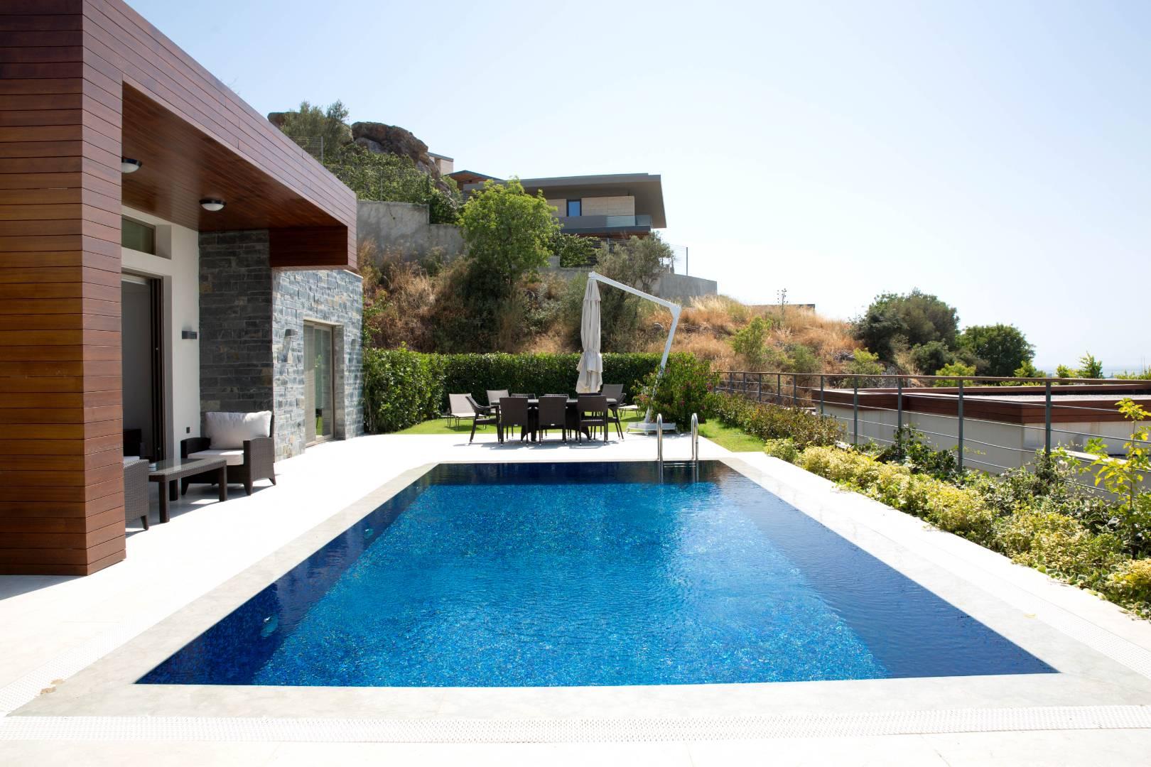 Muğla Bodrum'da Geniş Ailelere Uygun, Özel Havuzlu, Kiralık Villa-26576