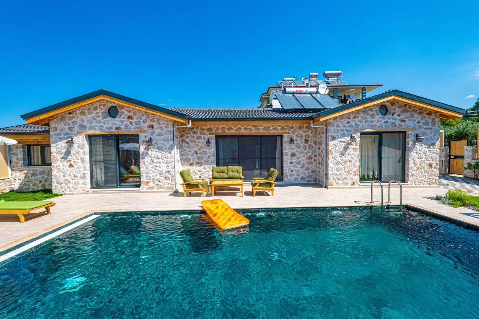 Fethiye Eldirek'te Taş Mimarili, Özel Havuzlu, 4 Kişilik Villa-29835