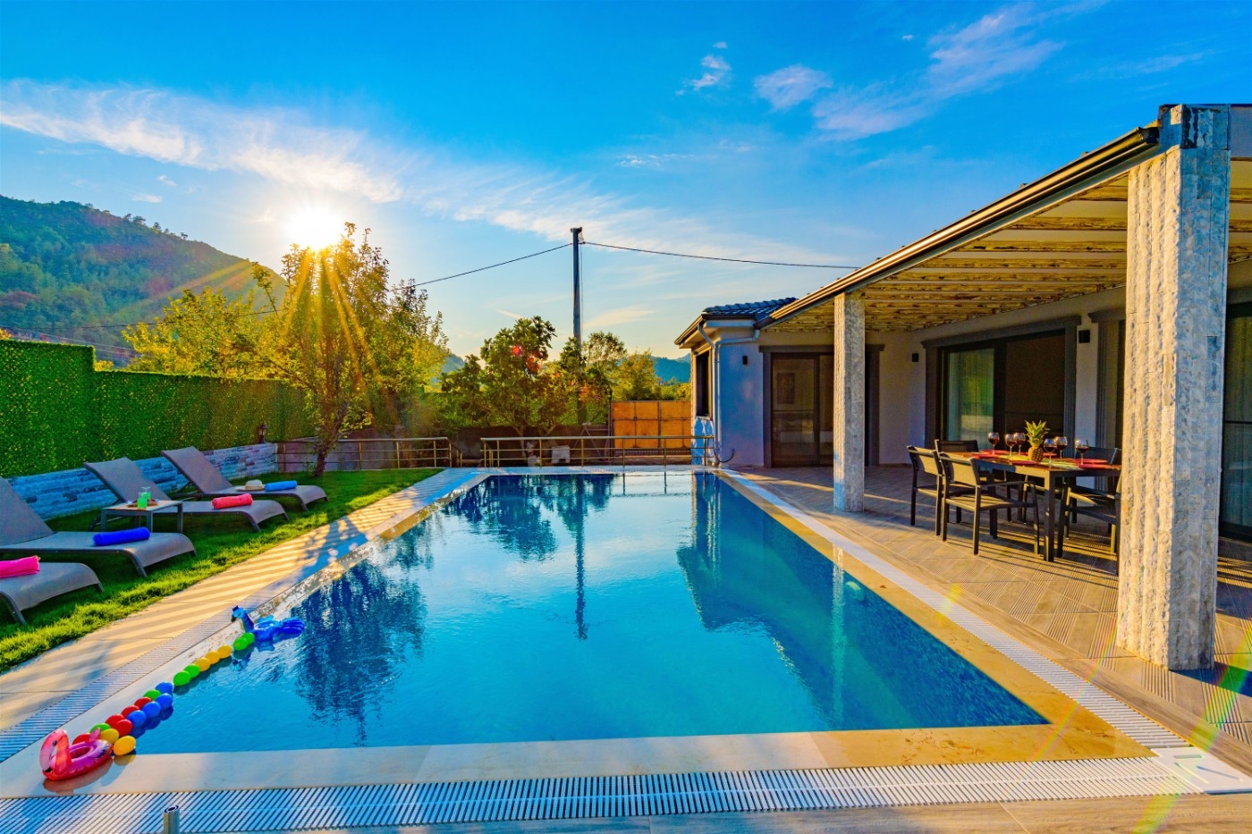 Fethiye Kayaköy'de Eşsiz Doğada, Özel Havuzlu, Şık Balayı Villası