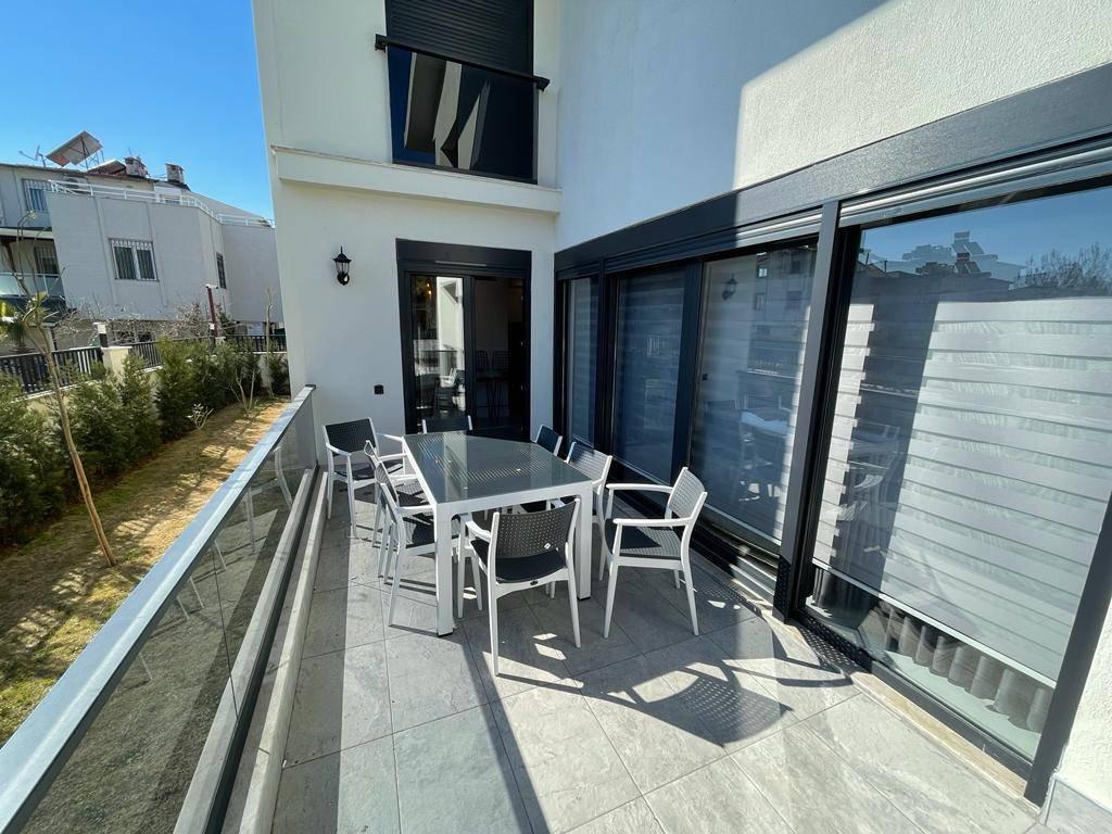 Serik Kadriye'de Şık Tasarıma Sahip, Özel Havuzlu, 5+1, Lüks Villa-25514