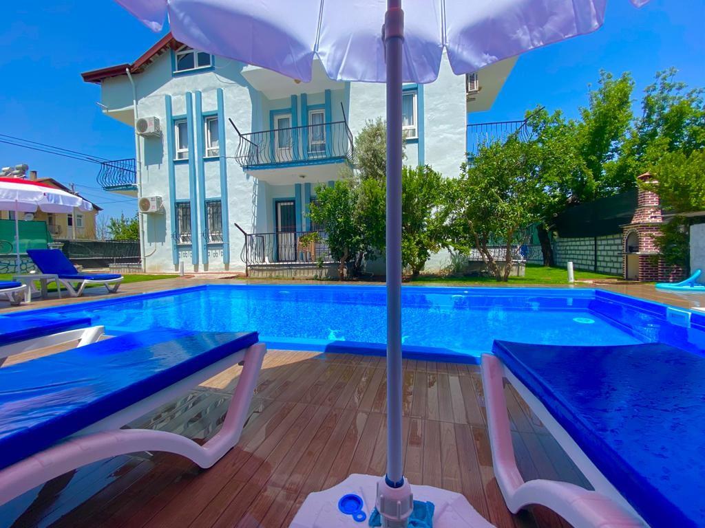 Fethiye'de Karaçulha'da Denize Yakın, Ortak Havuzlu, 3+1, Konforlu Ev-21315
