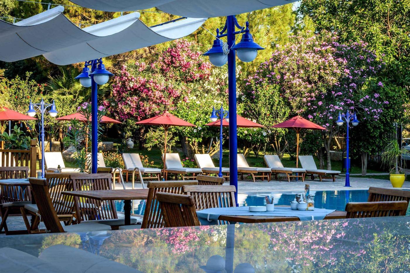 Muğla Datça'da Kahvaltı Dahil, Ortak Havuzlu, Modern Tatil Evi-13921