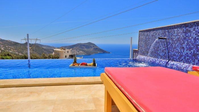 Kaş İslamlar'da Doğa ve Deniz Manzaralı, Özel Havuzlu, Kiralık Villa-22408