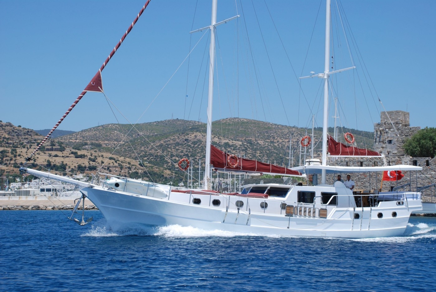 Bodrum'da Eşsiz Doğa Eşliğinde, 8 Kişilik, Modern Gulet
