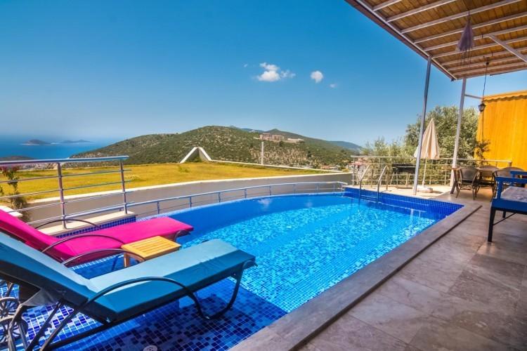 Kaş İslamlar'da Muhteşem Deniz Manzaralı, Özel Havuzlu, Romantik Villa-19703